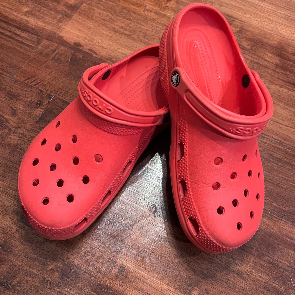 CROCS Classic Red Size 9M 11 W